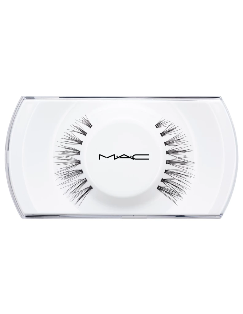 MAC TRUE OR FALSE LASHES 81 Charmer