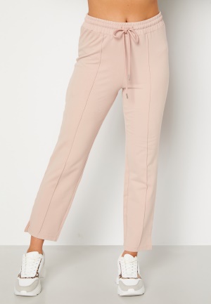 BUBBLEROOM Kehlani soft suit trousers Light nougat S