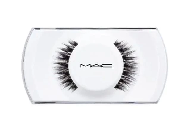 MAC TRUE OR FALSE LASHES 83 Siren