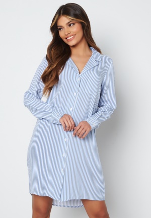 BUBBLEROOM Stina night shirt Light blue / Striped 40