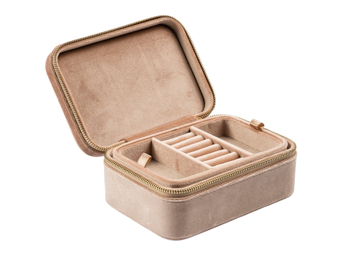 Velvet Jewellery Box, Dark Kaulakoru