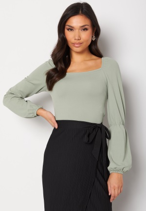 BUBBLEROOM Liva square neck top Dusty green XS