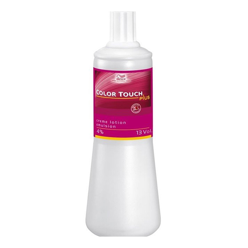 Pysyvä väriaine Color Touch Plus Emulsion 13 Vol 4% Wella 4% / 13 VOL (1000 ML)
