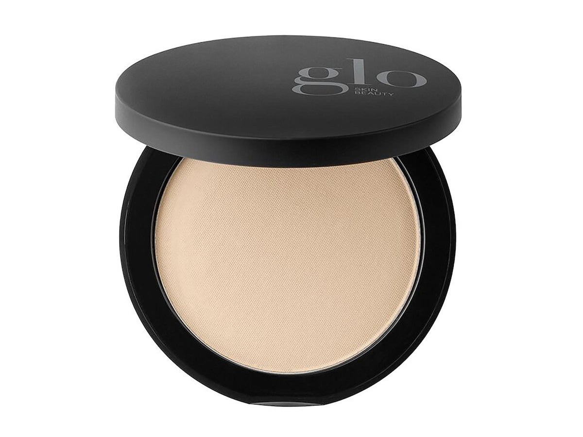 Pressed Base, 9 g Glo Skin Beauty Meikkivoiteet