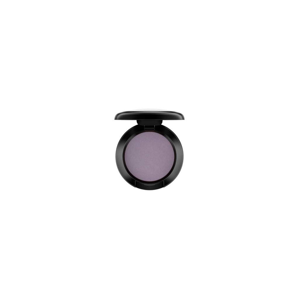 Eye Shadow Scene